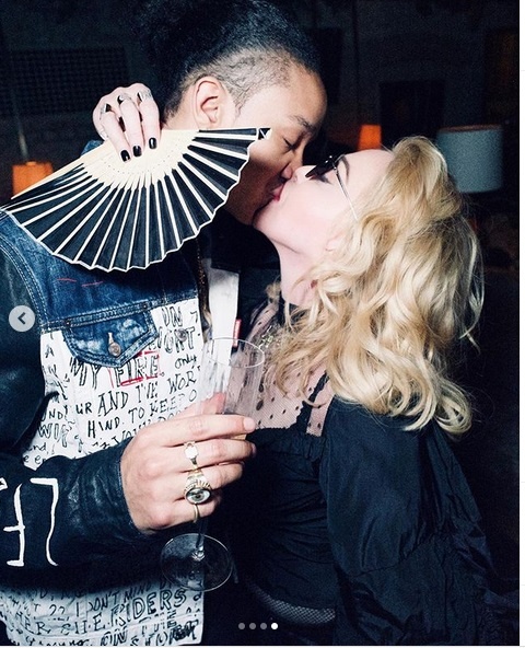 Madonna und Ahlamalik Williams sind glücklich (madonna/Instagram)